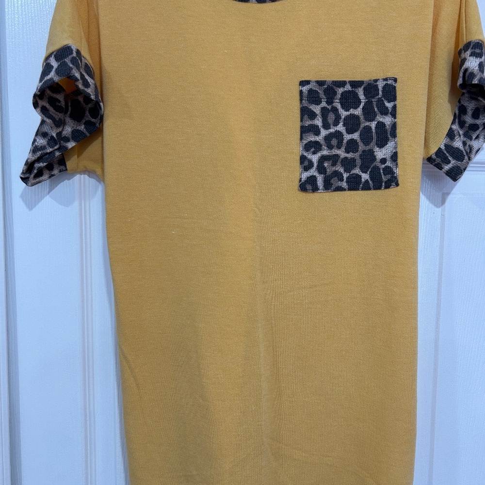 First love medium yellow short sleeve shirt .